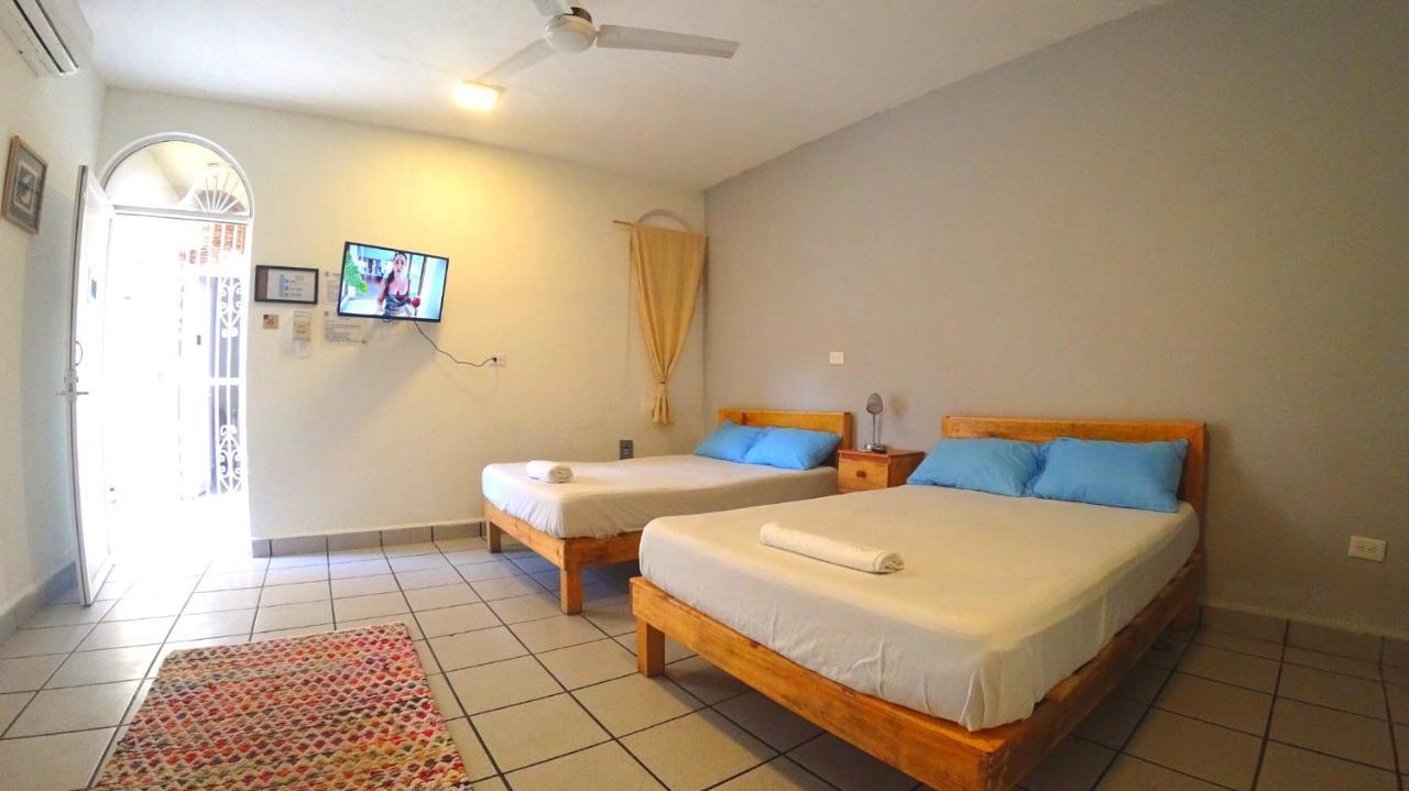 Izsla Suites Playa del Carmen Luaran gambar
